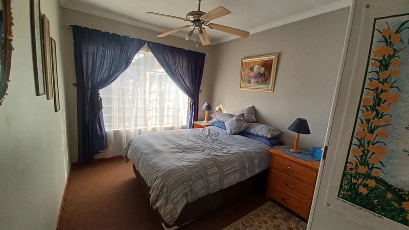 2 Bedroom Property for Sale in Annlin Gauteng