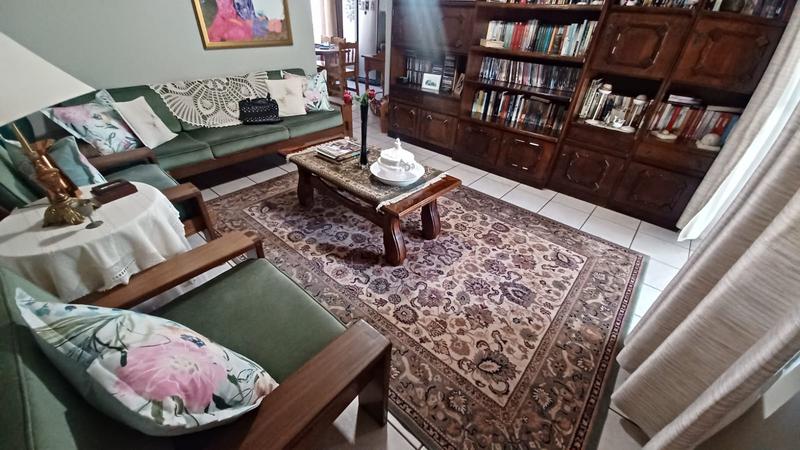 2 Bedroom Property for Sale in Annlin Gauteng