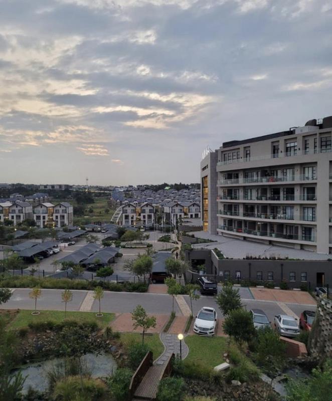 To Let 1 Bedroom Property for Rent in Waterfall Gauteng