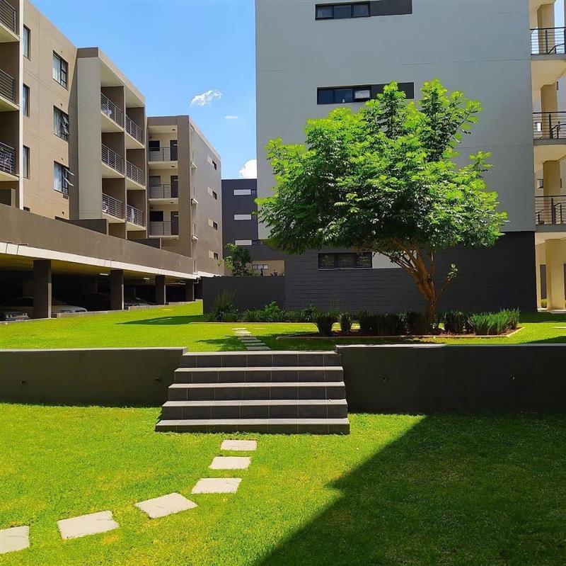 2 Bedroom Property for Sale in North Riding Gauteng