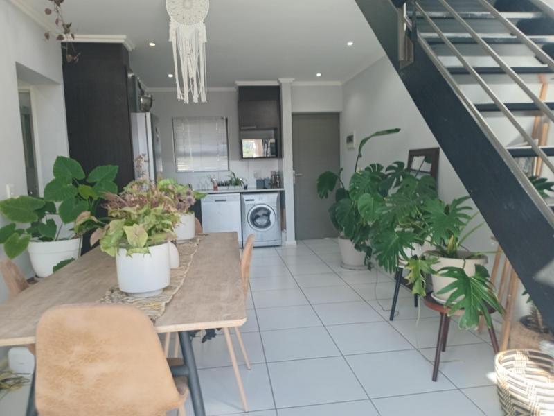 To Let 1 Bedroom Property for Rent in Fourways Gauteng