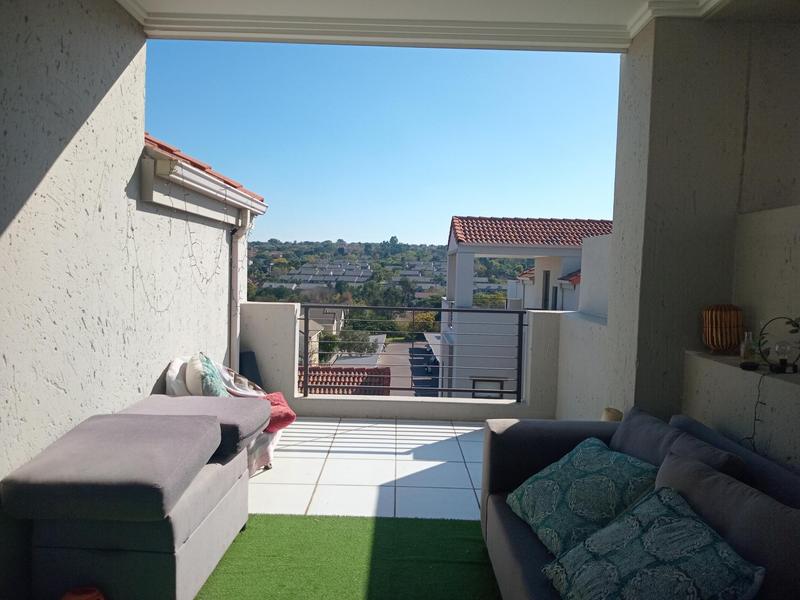 To Let 1 Bedroom Property for Rent in Fourways Gauteng