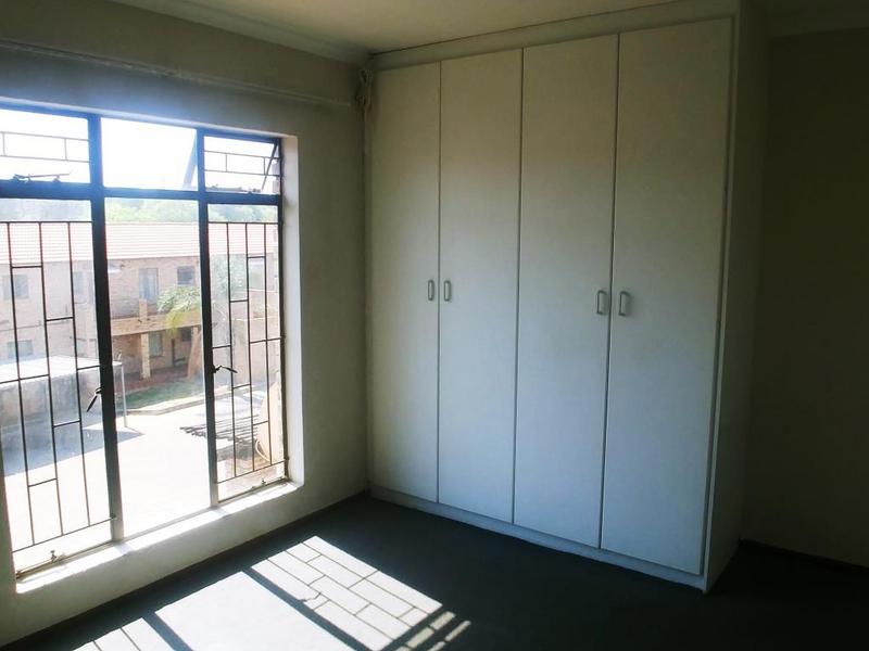 To Let 2 Bedroom Property for Rent in Honeydew Gauteng