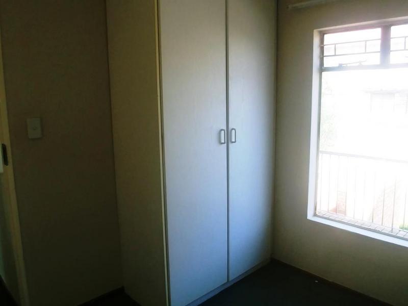 To Let 2 Bedroom Property for Rent in Honeydew Gauteng