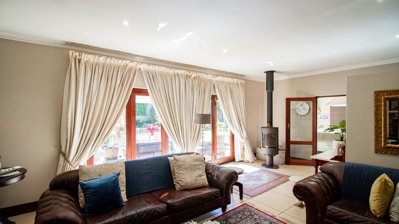 4 Bedroom Property for Sale in Midfield Estate Gauteng