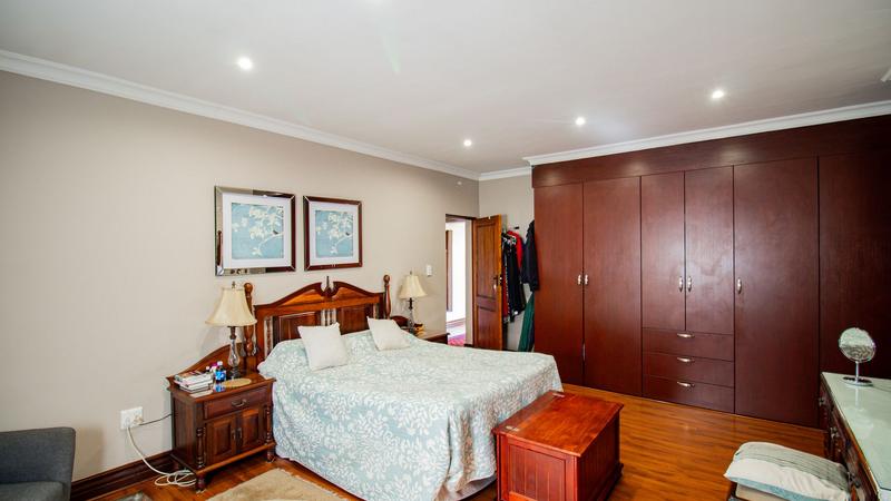 4 Bedroom Property for Sale in Midfield Estate Gauteng