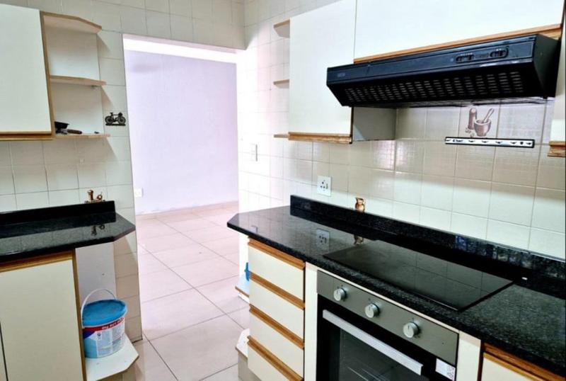 3 Bedroom Property for Sale in Brackendowns Gauteng