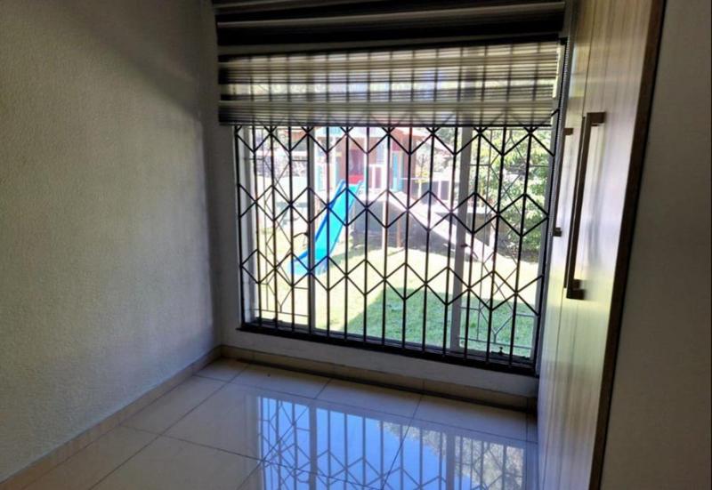 3 Bedroom Property for Sale in Brackendowns Gauteng