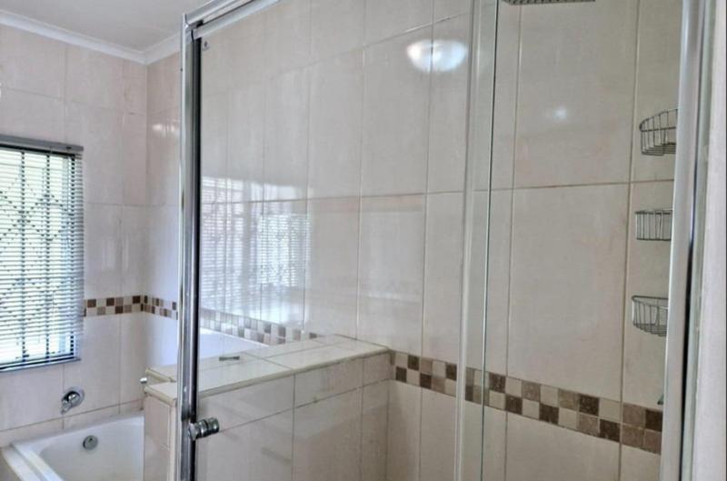 3 Bedroom Property for Sale in Brackendowns Gauteng