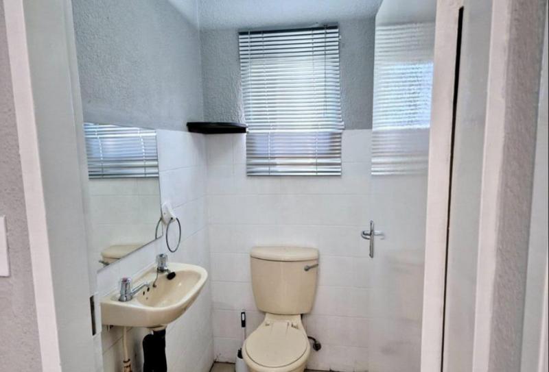3 Bedroom Property for Sale in Brackendowns Gauteng