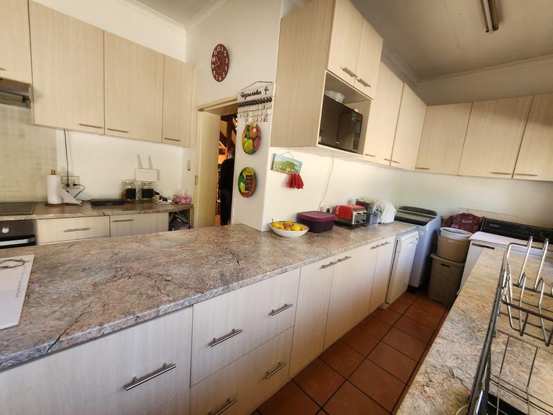 4 Bedroom Property for Sale in Brackendowns Gauteng