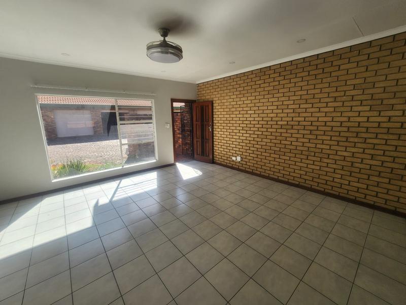 2 Bedroom Property for Sale in Mayberry Park Gauteng