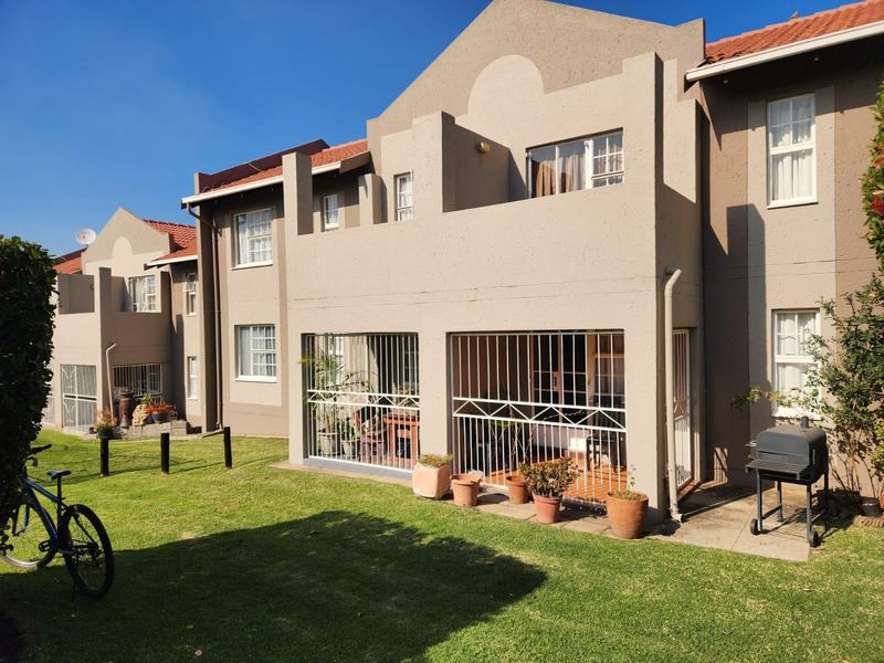 2 Bedroom Property for Sale in Meyersdal Gauteng