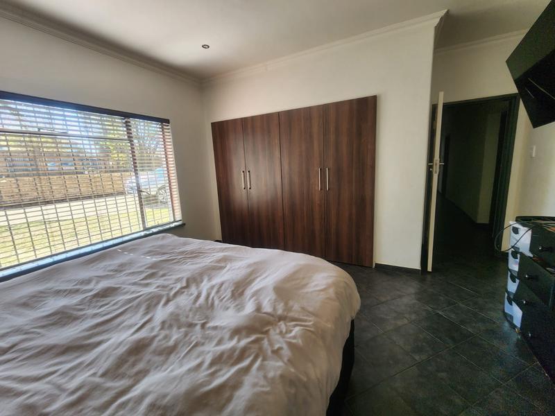 4 Bedroom Property for Sale in Lambton Gauteng