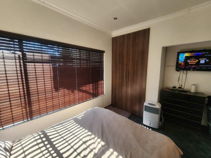4 Bedroom Property for Sale in Lambton Gauteng