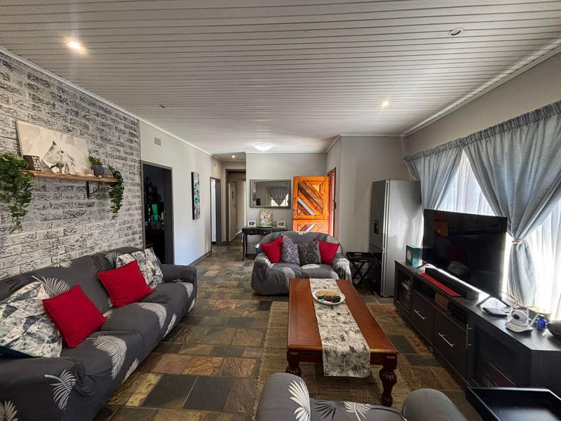 3 Bedroom Property for Sale in Northcliff Gauteng