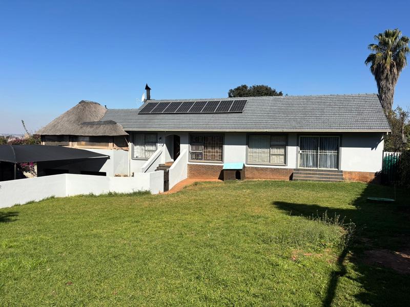 3 Bedroom Property for Sale in Northcliff Gauteng