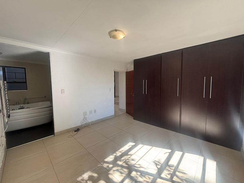 3 Bedroom Property for Sale in Bergbron Gauteng