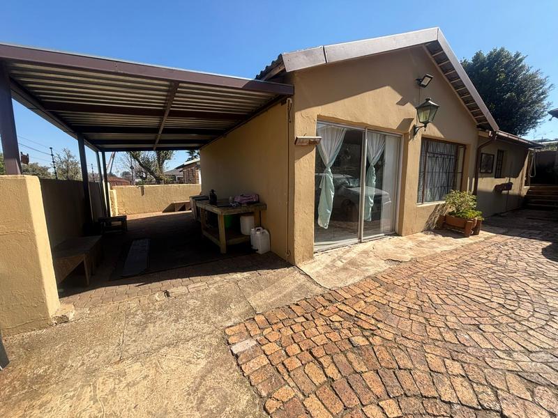 3 Bedroom Property for Sale in Delarey Gauteng