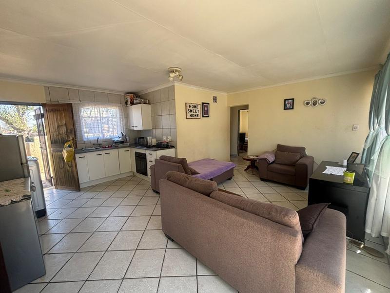 3 Bedroom Property for Sale in Delarey Gauteng