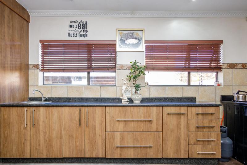 3 Bedroom Property for Sale in Bartlett Gauteng