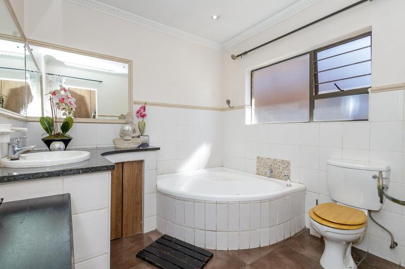 3 Bedroom Property for Sale in Bartlett Gauteng