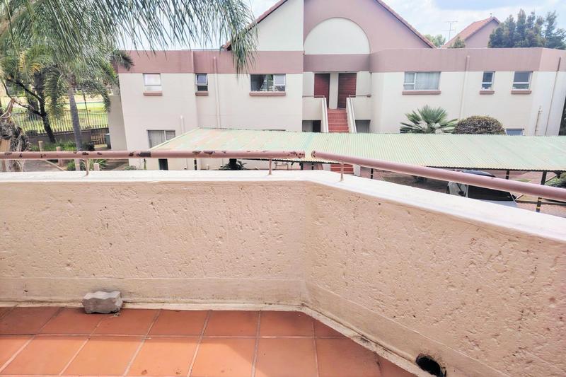 To Let 1 Bedroom Property for Rent in Bedfordview Gauteng