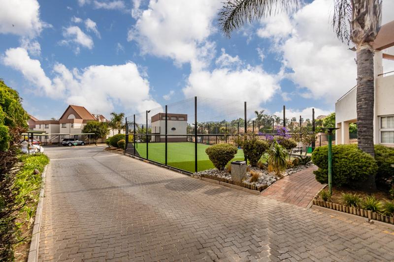 To Let 1 Bedroom Property for Rent in Bedfordview Gauteng