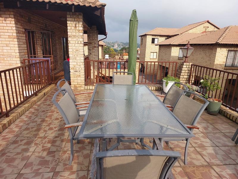 To Let 2 Bedroom Property for Rent in Eastleigh Gauteng