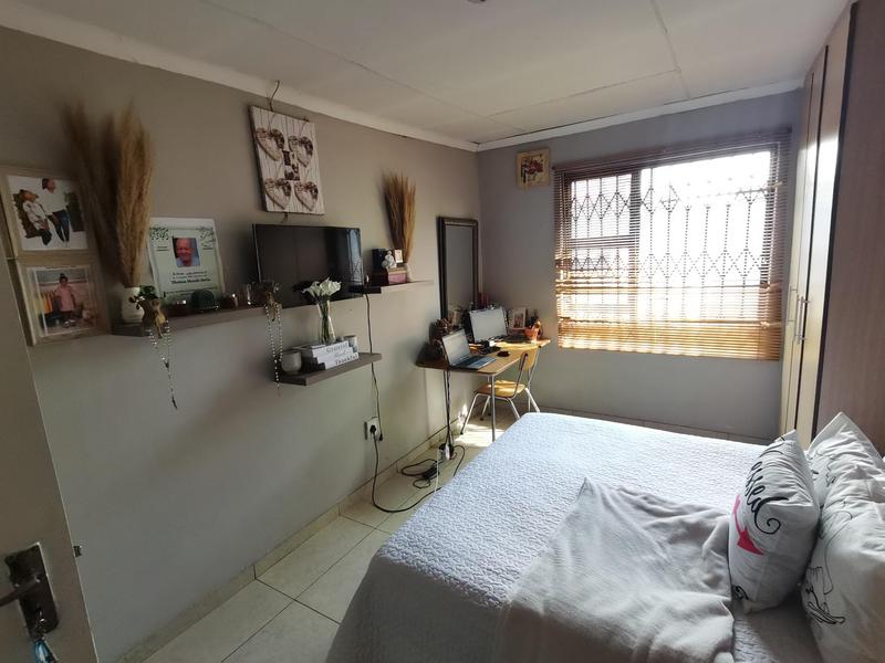 To Let 4 Bedroom Property for Rent in Vosloorus Ext 25 Gauteng