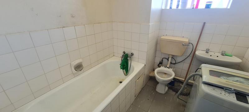 1 Bedroom Property for Sale in Bedford Gardens Gauteng