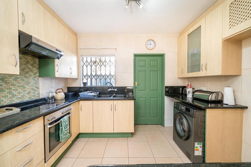 3 Bedroom Property for Sale in Bedfordview Gauteng