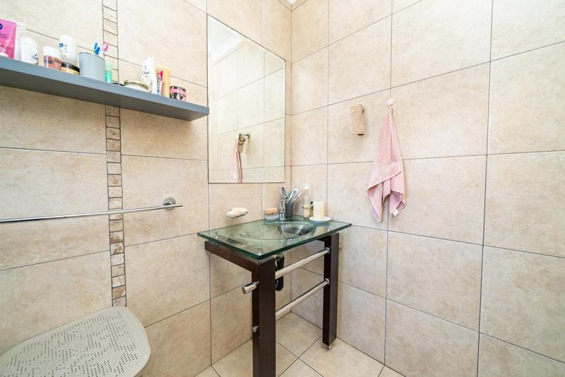 3 Bedroom Property for Sale in Bedfordview Gauteng