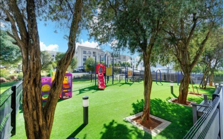 2 Bedroom Property for Sale in Modderfontein Gauteng