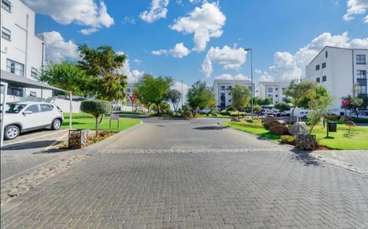 2 Bedroom Property for Sale in Modderfontein Gauteng