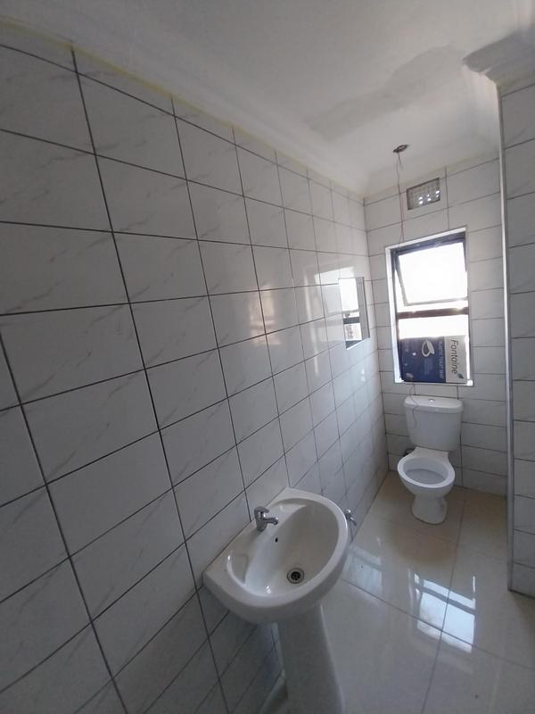 To Let 2 Bedroom Property for Rent in Erasmia Gauteng