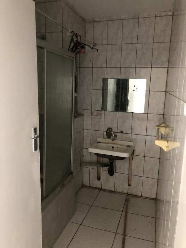 To Let 2 Bedroom Property for Rent in Laudium Gauteng