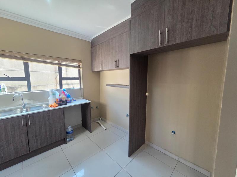 To Let 3 Bedroom Property for Rent in Raslouw Gauteng