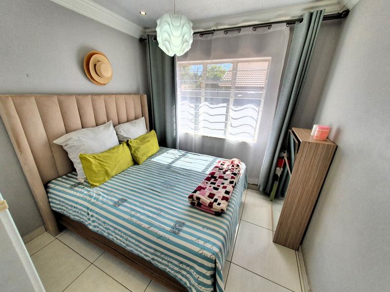 4 Bedroom Property for Sale in Dorandia Gauteng