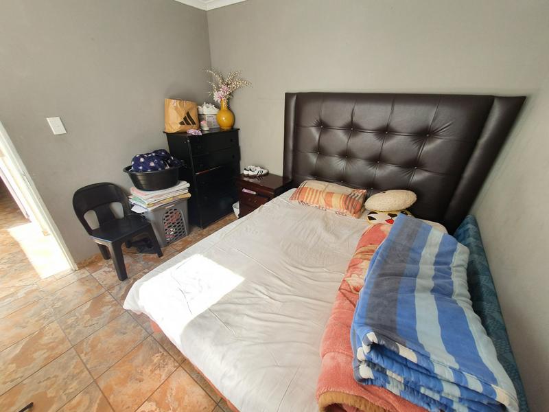4 Bedroom Property for Sale in Dorandia Gauteng