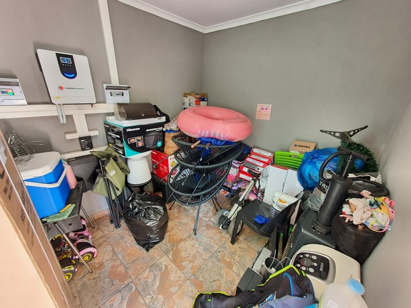 4 Bedroom Property for Sale in Dorandia Gauteng