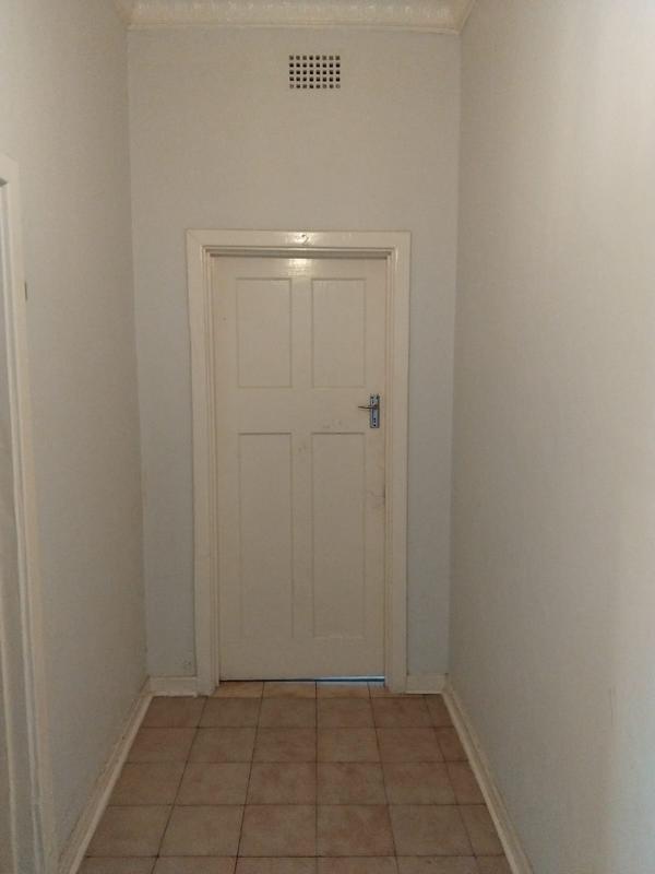 To Let 1 Bedroom Property for Rent in Malvern East Gauteng