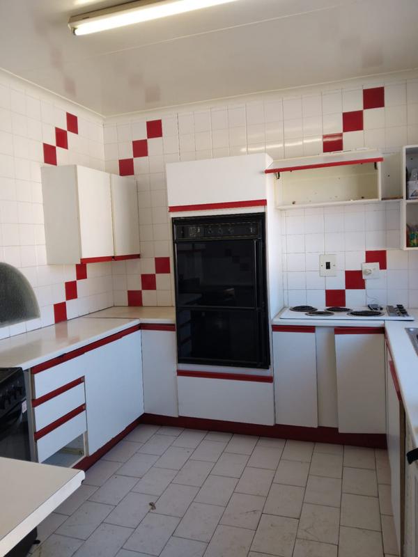 To Let 1 Bedroom Property for Rent in Malvern East Gauteng