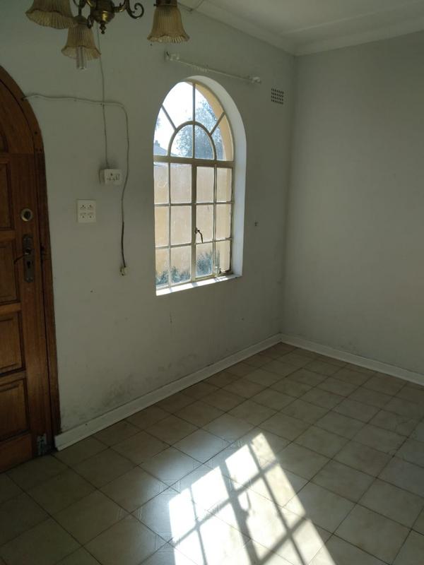 To Let 1 Bedroom Property for Rent in Malvern East Gauteng