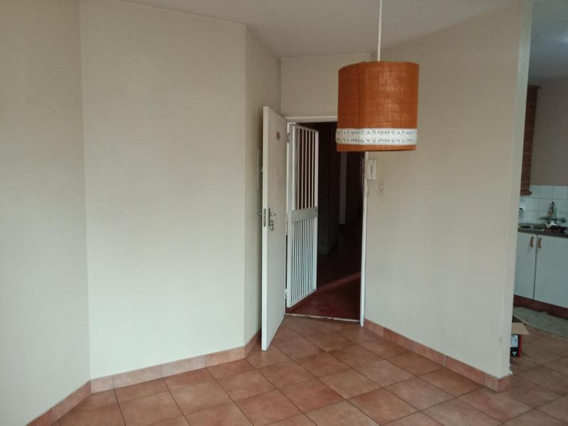 To Let 2 Bedroom Property for Rent in Primrose Hill Gauteng