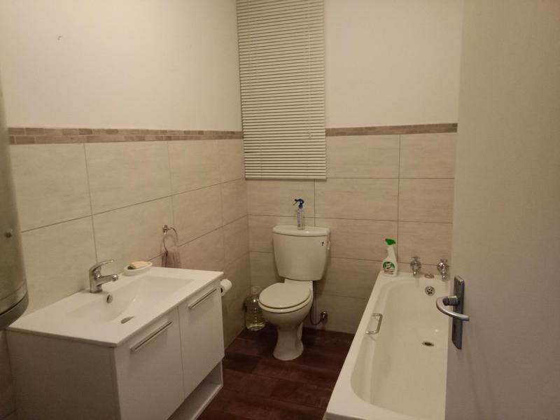 To Let 2 Bedroom Property for Rent in Primrose Hill Gauteng