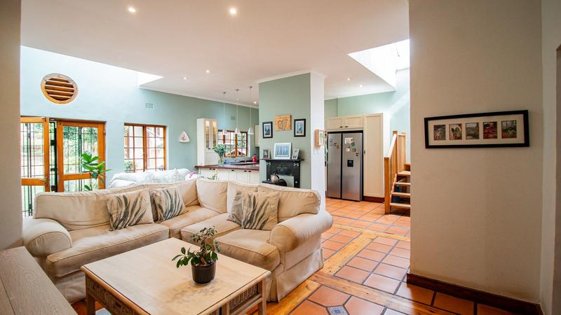 6 Bedroom Property for Sale in Kensington Gauteng