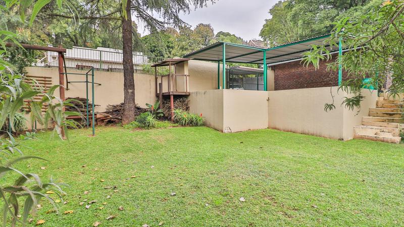 6 Bedroom Property for Sale in Kensington Gauteng