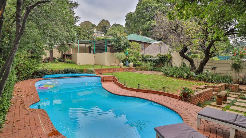 6 Bedroom Property for Sale in Kensington Gauteng