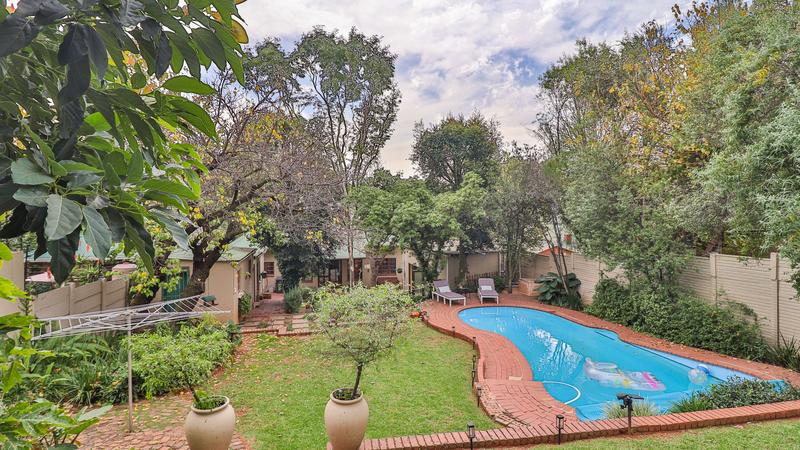 6 Bedroom Property for Sale in Kensington Gauteng